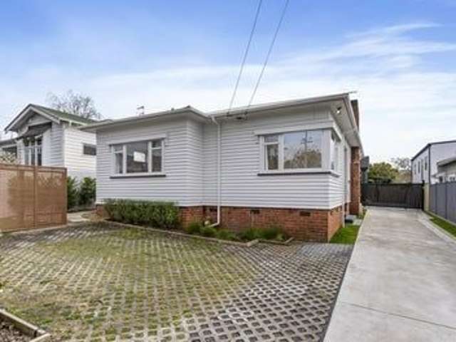 Stunning Recenty Renovated 3 Bed House, Mt Albert