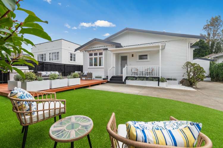 81 Hastie Ave Mangere Bridge_18