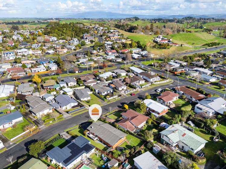 38 Glamis Avenue Dinsdale_17