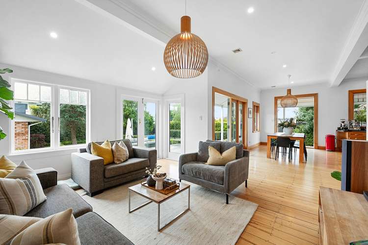 68 Wallace Place Westown_1