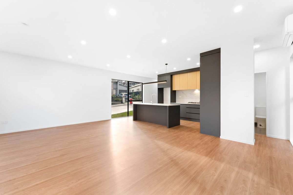 10 Aquamarine Avenue_1