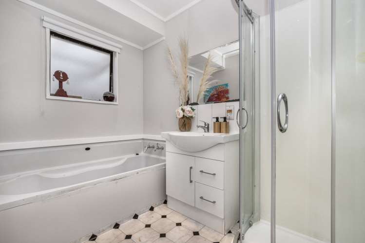 161 Finlayson Avenue Clendon Park_7