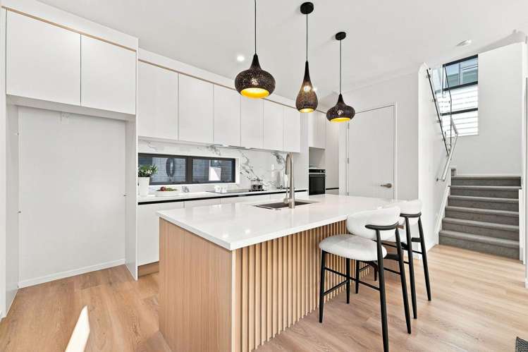 80A Bruce Road Glenfield_15