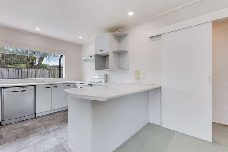 2/49 Shirley Avenue_2