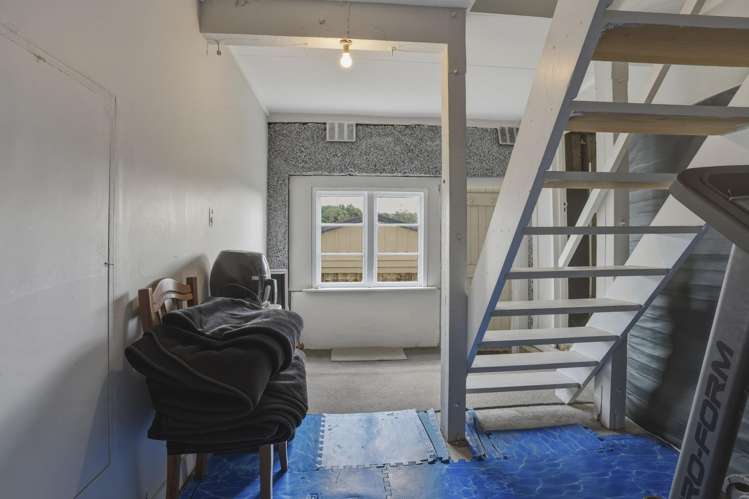 4 Riselaw Road Calton Hill_19