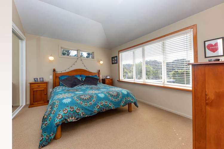 233 Victory Road Laingholm_14