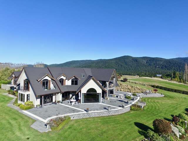 192 William Stephen Road Te Anau_1