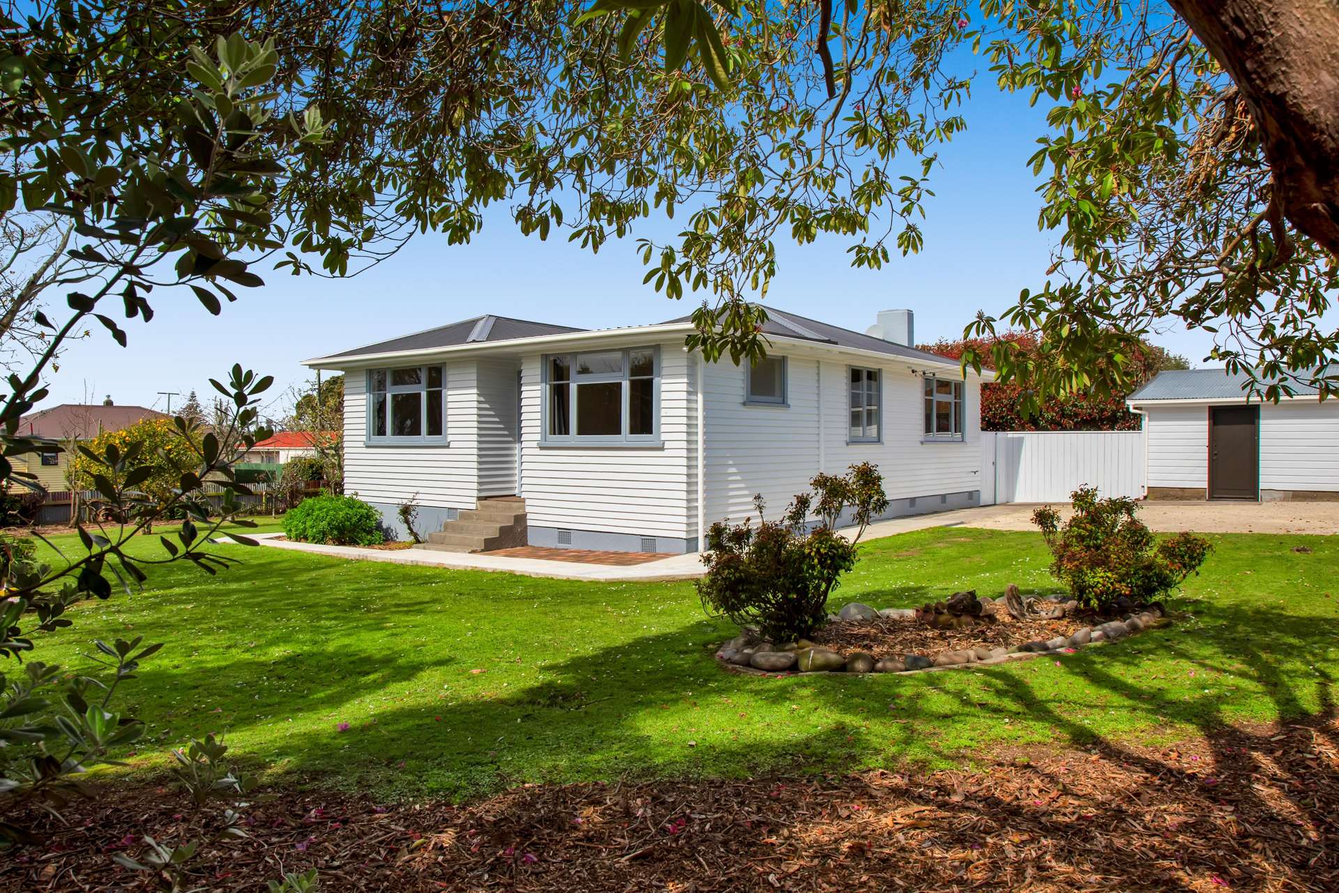 112 Broadway Waitara_0