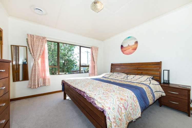 708 Te Atatu Road Te Atatu Peninsula_12