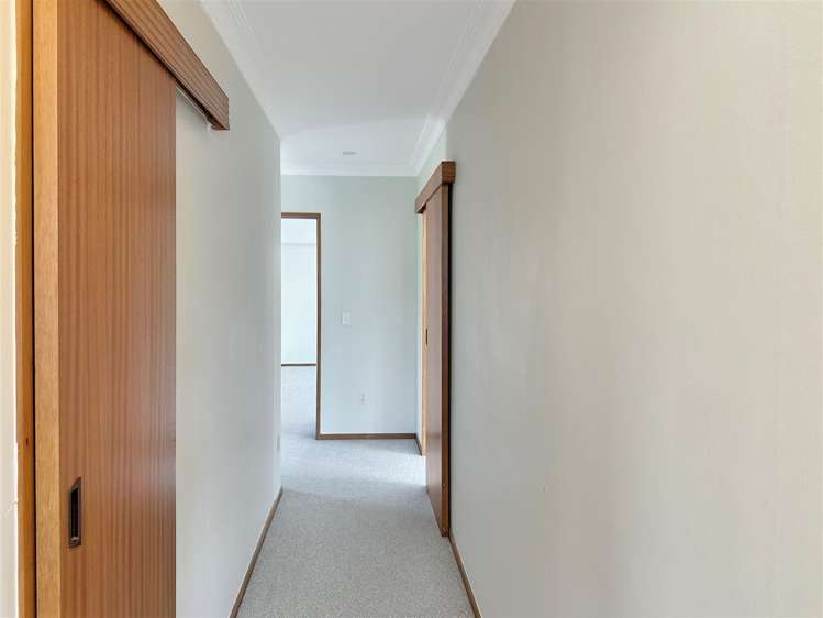 9 Robinson Avenue Holdens Bay_11