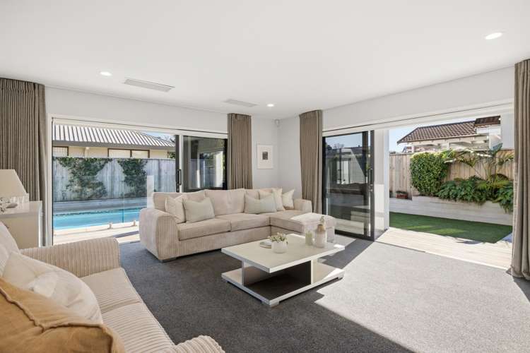 253 Devonport Road Tauranga Central_25