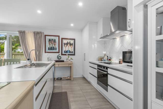 20 Western View Heights Horahora_1