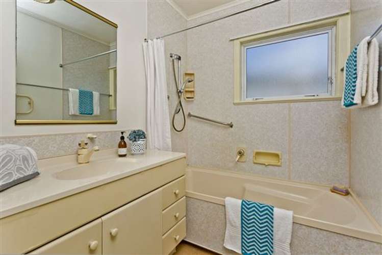 259 Rangatira Road Beach Haven_22