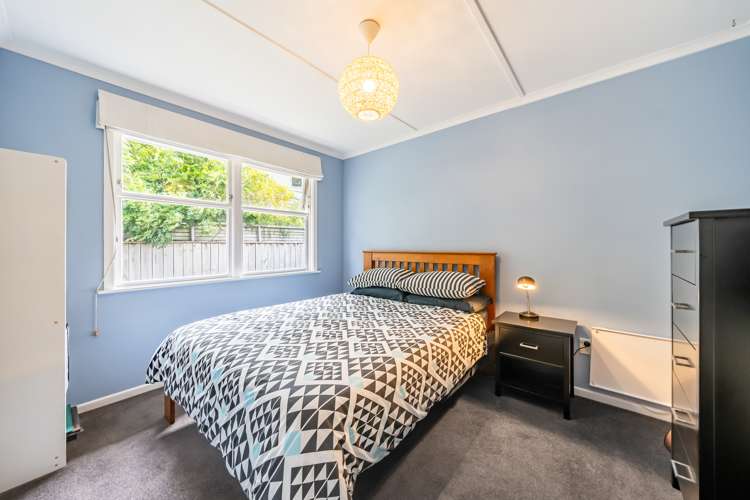 21a Saint Ronans Avenue Waterloo_14