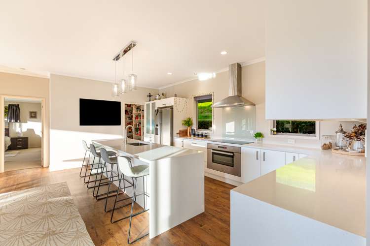 92 Taiapa Valley Road Muriwai_26