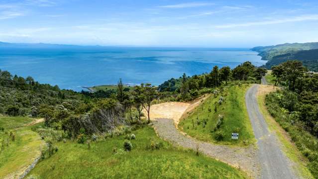 Vacant section - exciting development opportunity!