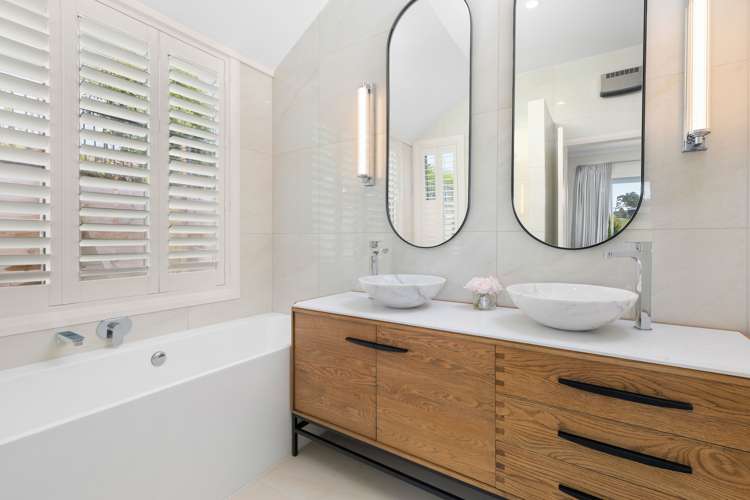 4 Myra Evelyn Grove Dairy Flat_15