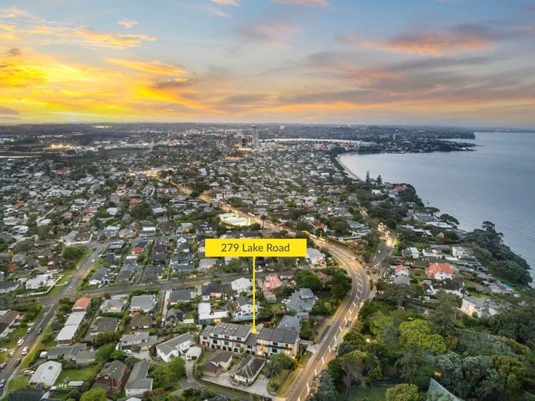 2/279 Lake Road Takapuna_14