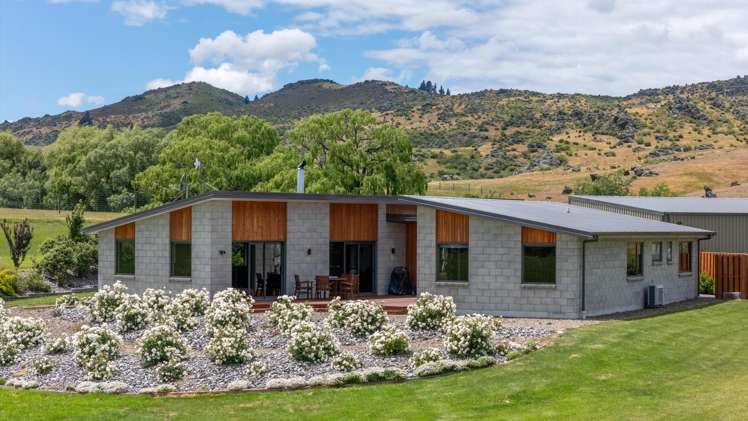 33 Flume Road Chatto Creek_23