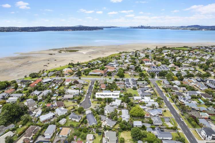 12 Mayburn Road Te Atatu Peninsula_15