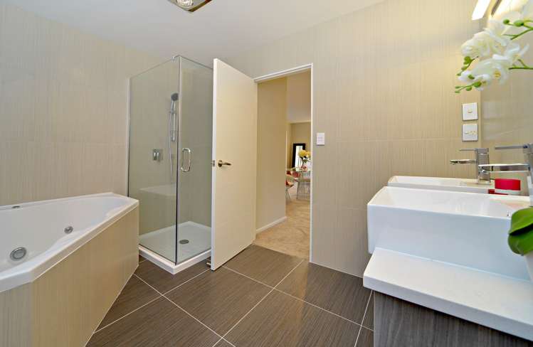 9 Hughs Way Flat Bush_10