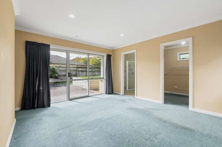 25 Dixon Road 2742_10