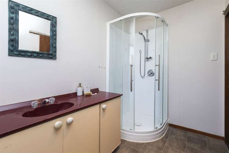 11 Oakley Crescent Hornby_11