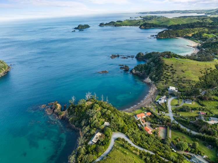 572 Rockell Road Whananaki_41