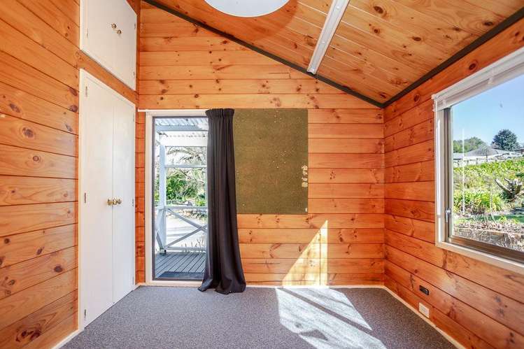 1 Carlson Street Dannevirke_12