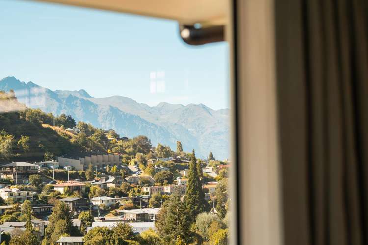 54 Huff Street Queenstown_27