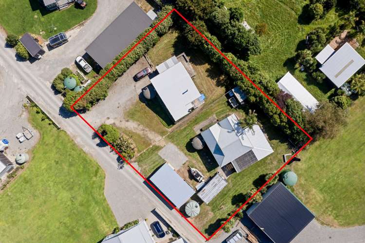 22A Rangiuia Road Tolaga Bay_24
