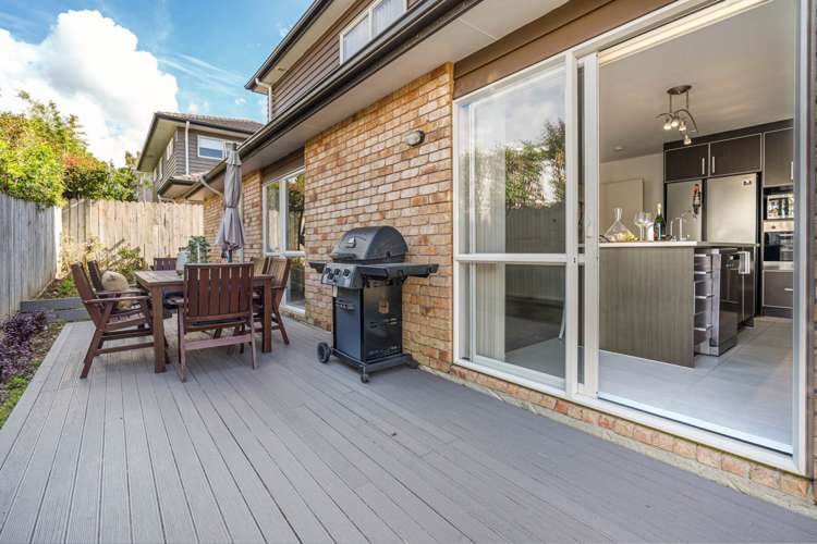 5b Ludlow Terrace Totara Vale_17