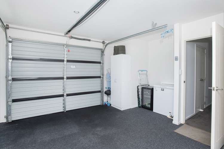 15 Silverstone Place Lytton West_20