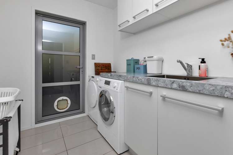 32 Kihi Place Ruakaka_23