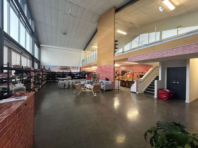 Savills | Standout on Neilson Street