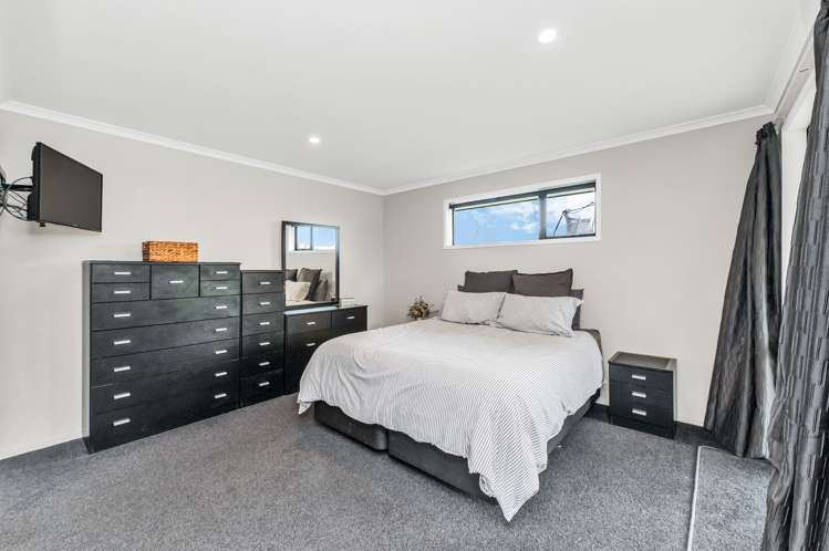 66 Hungerford Drive Rolleston_11
