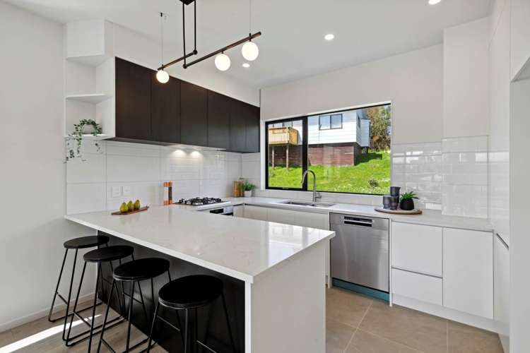 3/36 Tomo Street New Lynn_12