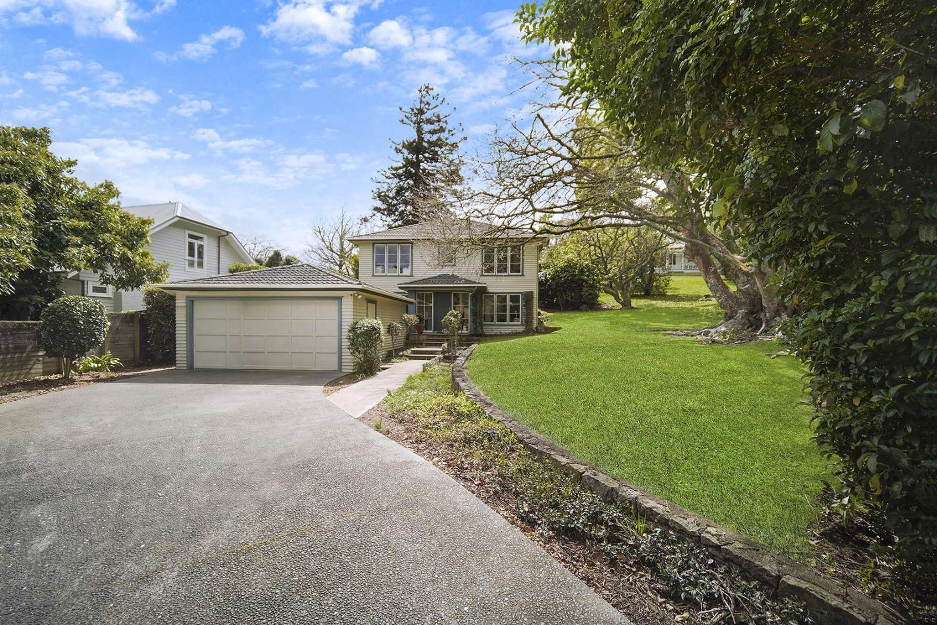 36 Golf Road 1662_0