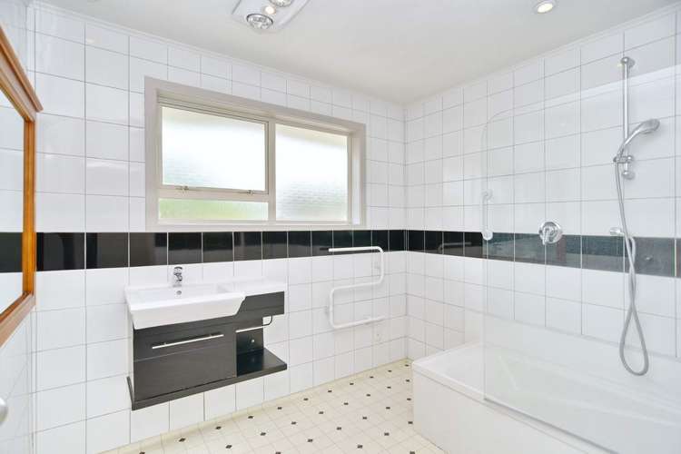 39 Gibbs Drive Woodend_10