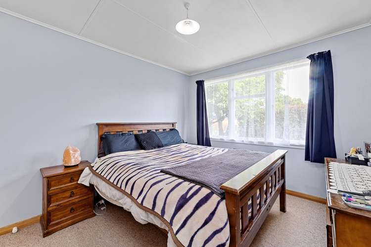 5 Gill Crescent Redwoodtown_9