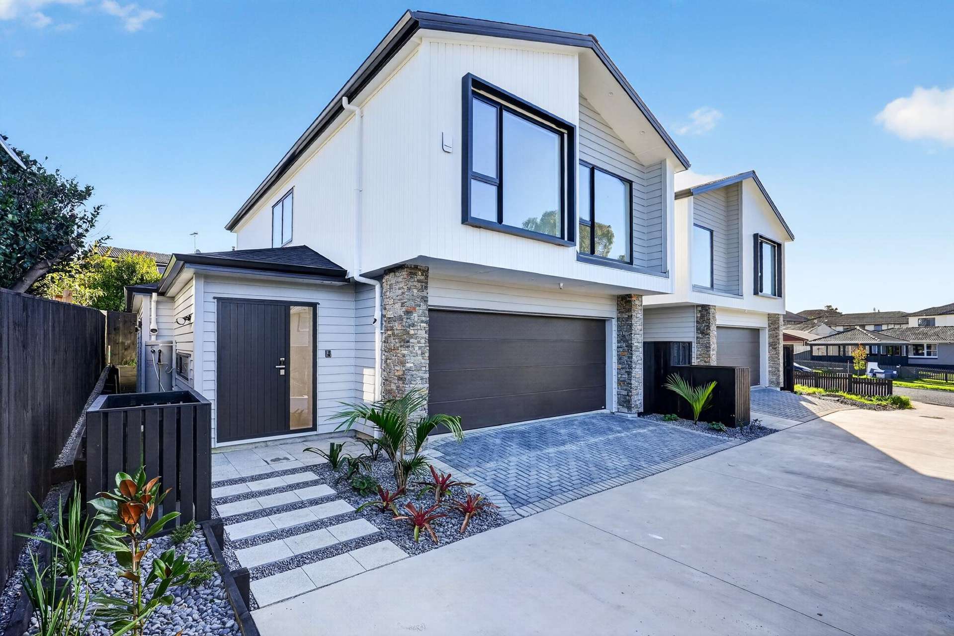 Lot 2&3/31 La Perouse Street Botany Downs_0