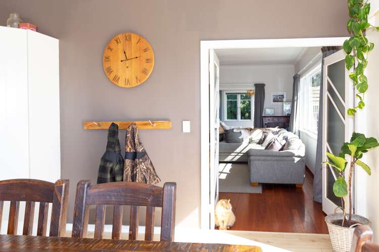 435 Western Line Brunswick_8