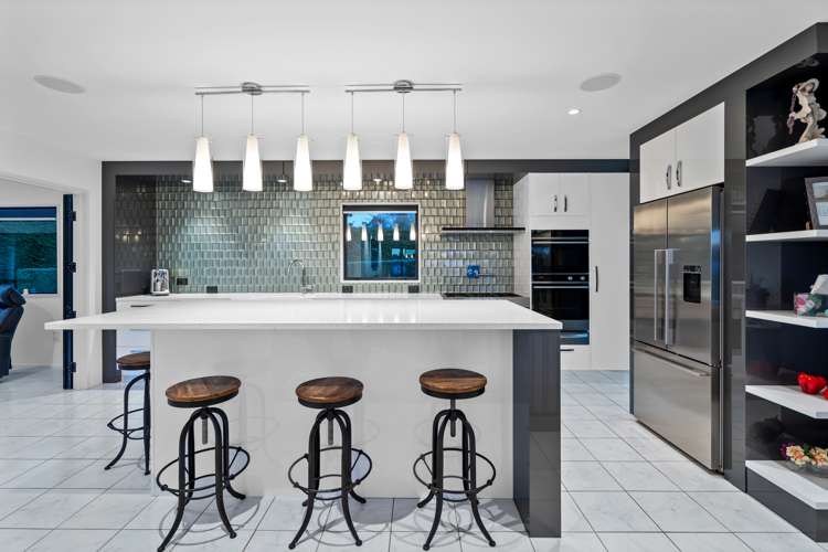 91 Dunns Road Otatara_7