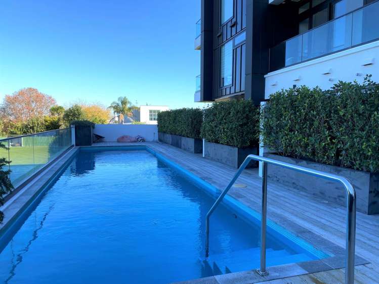 G03/74 Anzac Street Takapuna_12