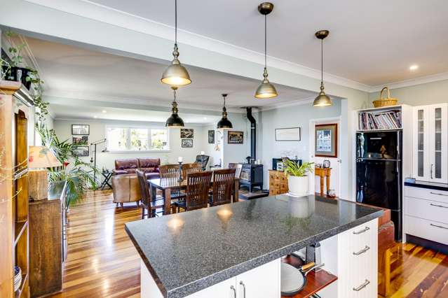 212 Terrace Road Parkvale_3