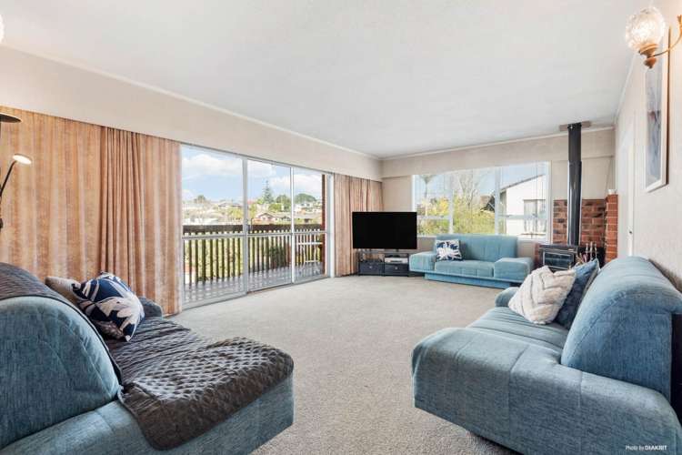 8 Nui Mana Place Te Atatu South_5