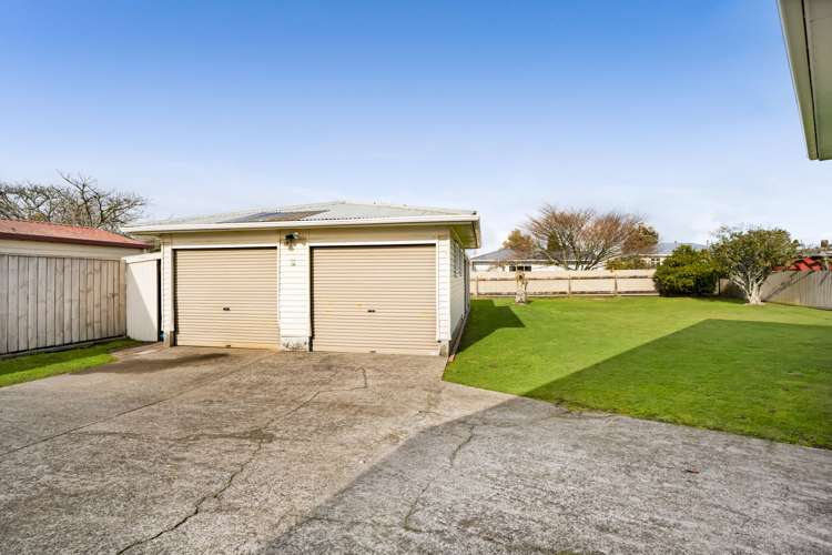 15 Rosalind Street Stratford_14