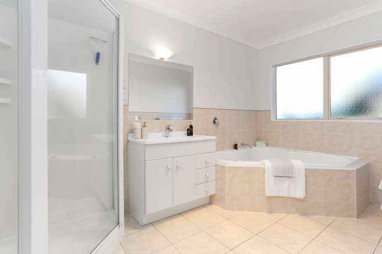 14 Summerland Drive Henderson_11