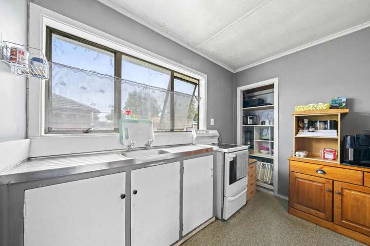 215 Buckland Road Mangere East_11