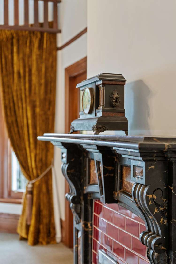 42 Hawkesbury Avenue St Albans_6